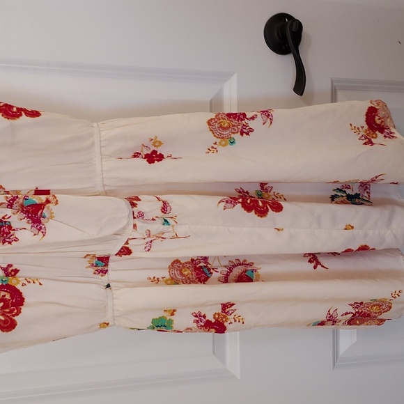 Ready for Summer Strappy Floral Cream Dress With Pockets Size Large - Picture 6 of 12